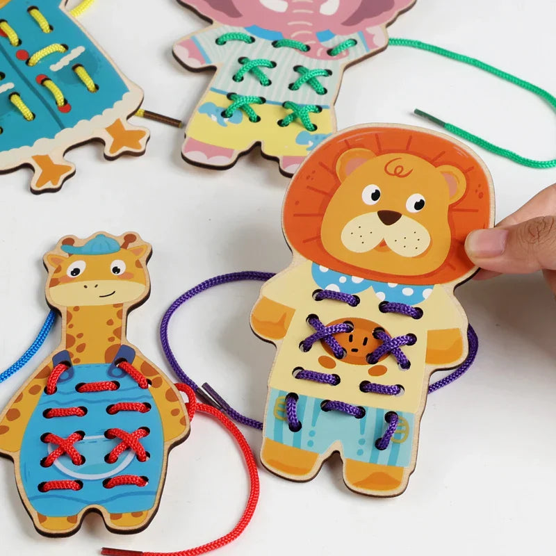 TiePal - Knitting & Playing - Veterstrik Play Table